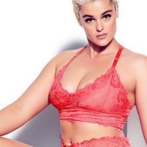 Kira Lace Bralette from Fox & Royal in Melon  XL New